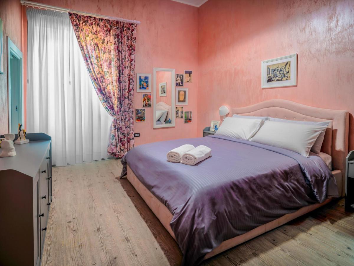 Momarooms Naples Extérieur photo